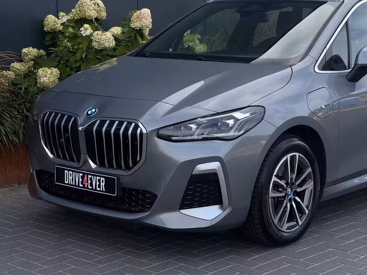 BMW 2-serie Active Tourer 225e xDrive M PACK M24 LEDER|NAVI|LED|CR CONTROL|CAMERA