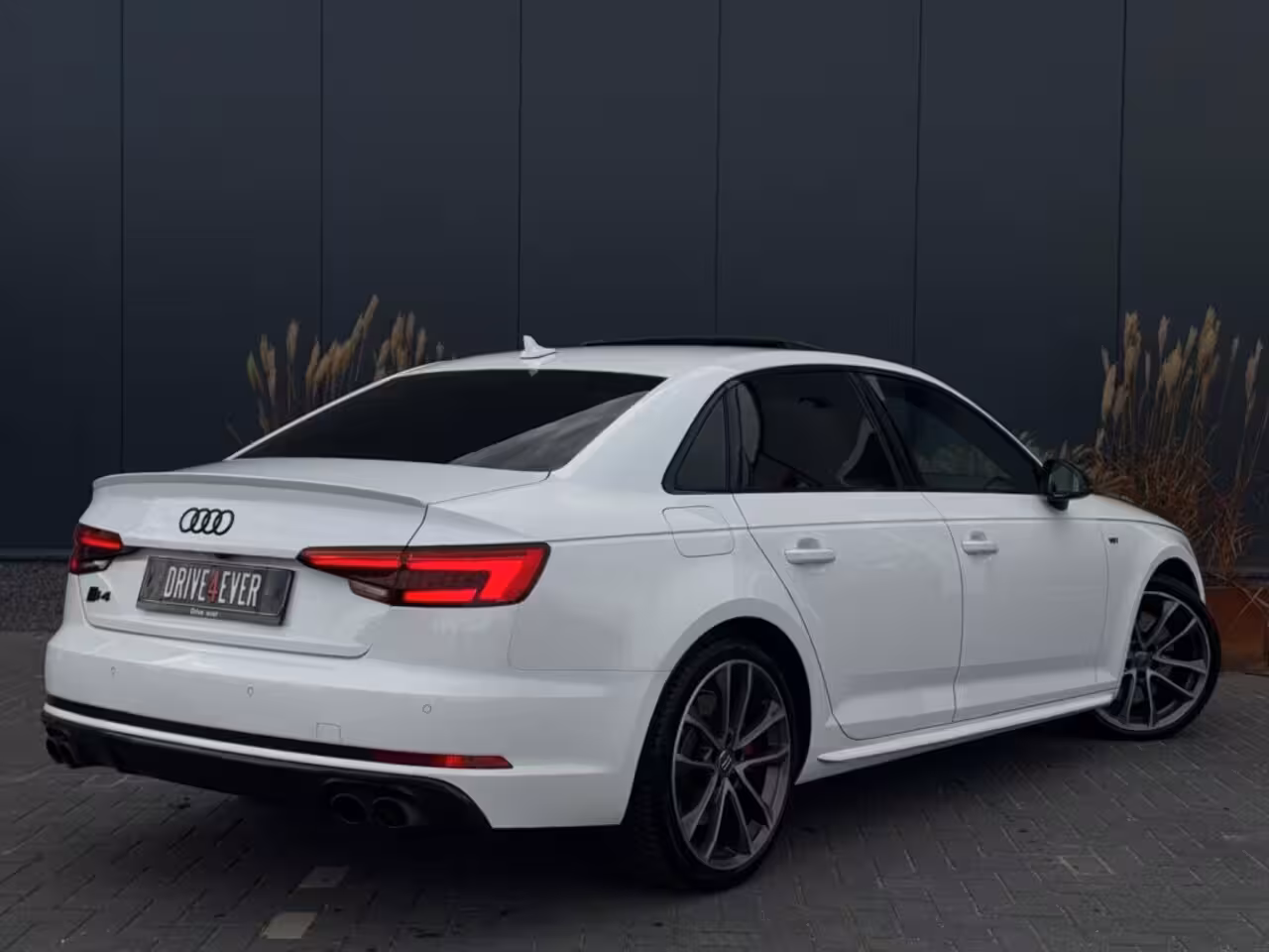 Audi S4 3.0 TFSI quattro | Pano | Virtual | Keyless