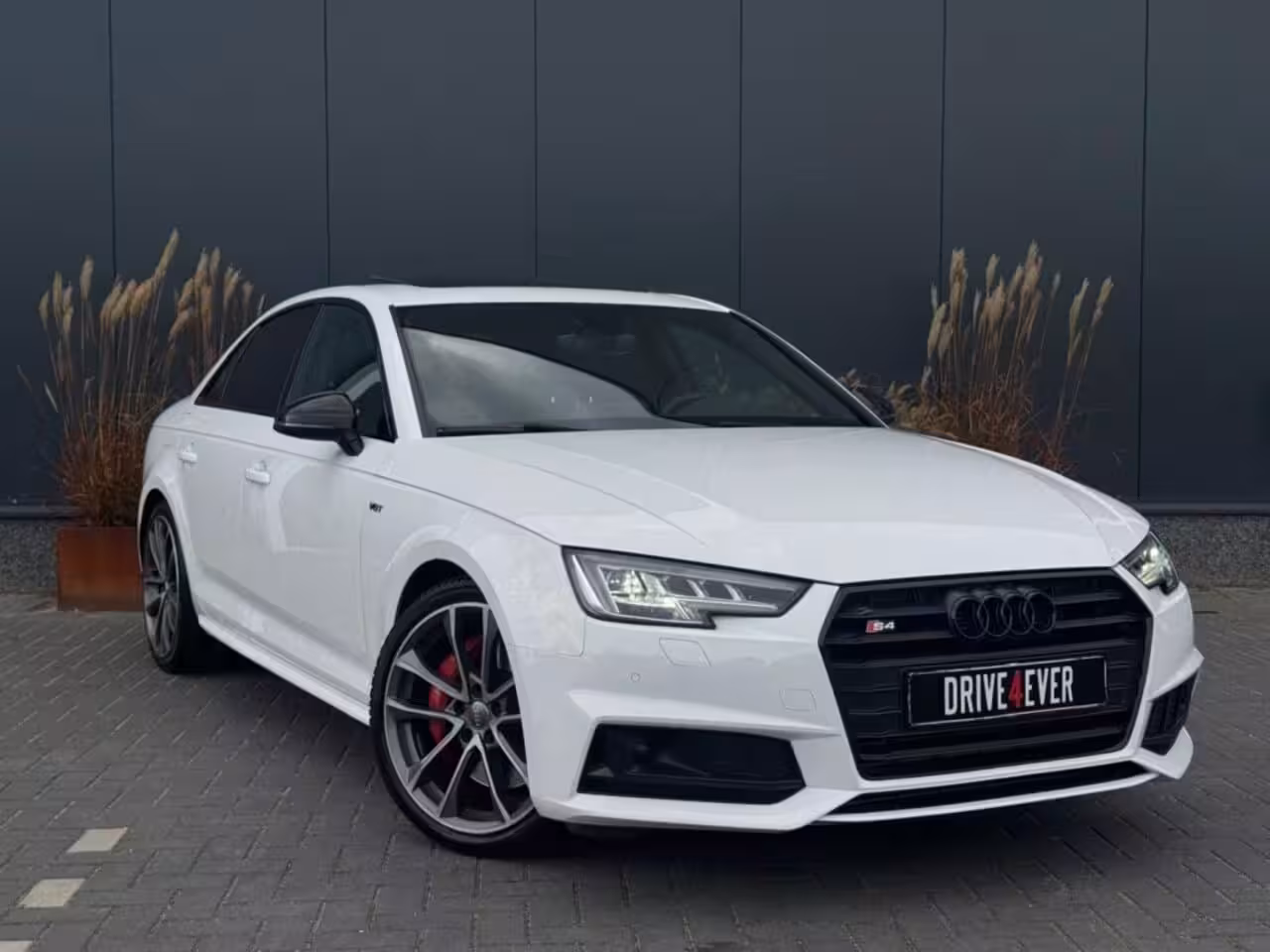 Audi S4 3.0 TFSI quattro | Pano | Virtual | Keyless