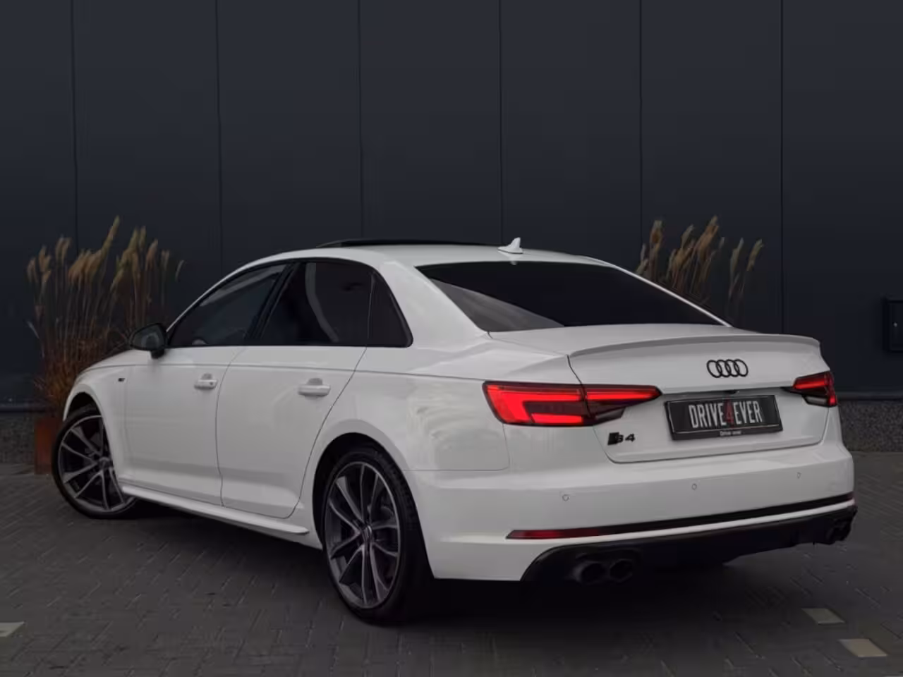 Audi S4 3.0 TFSI quattro | Pano | Virtual | Keyless
