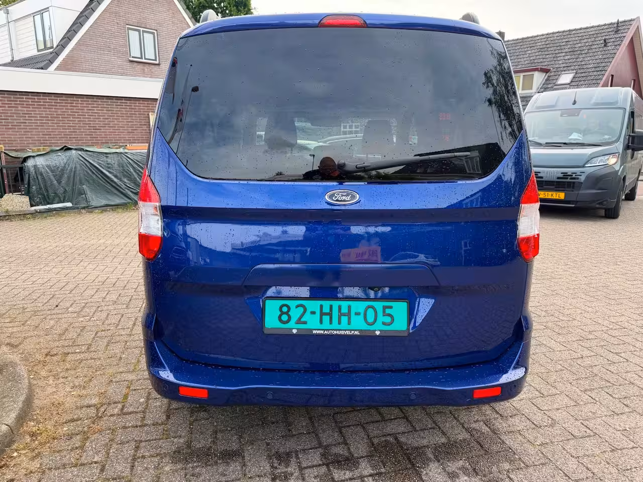 Ford Tourneo Courier 1.0 Titanium