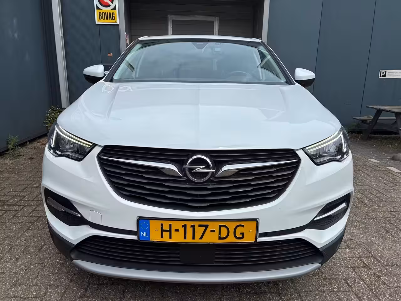Opel Grandland X 1.2 Turbo Business Executive Trekhaak Dashcam nw Distri riem