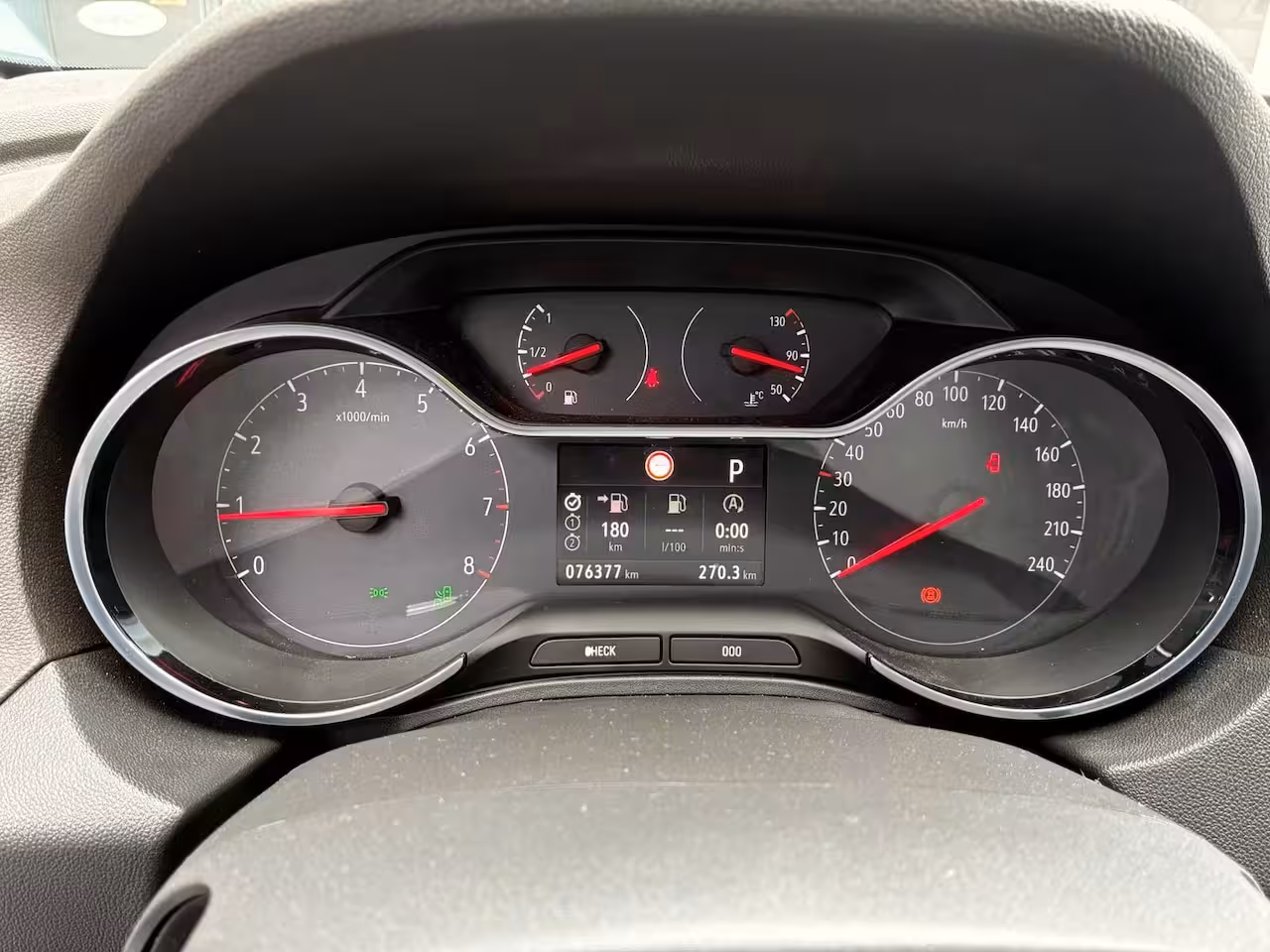 Opel Grandland X 1.2 Turbo Business Executive Trekhaak Dashcam nw Distri riem