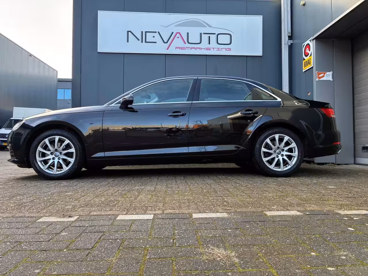 Audi A4 Limousine 35 TFSI Sport Lease Edition Trekhaak Led 4 seizoensbanden