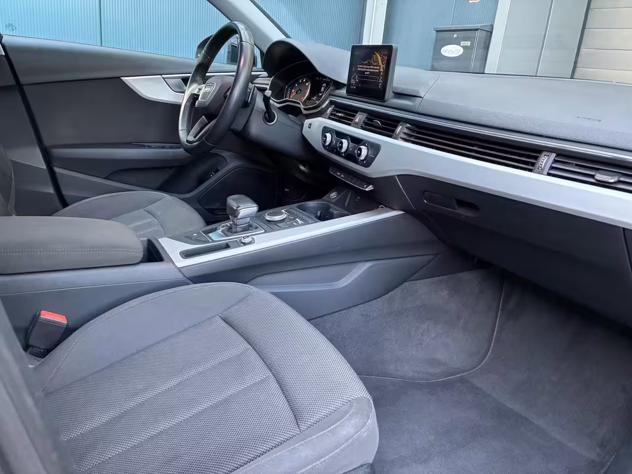 Audi A4 Limousine 35 TFSI Sport Lease Edition Trekhaak Led 4 seizoensbanden