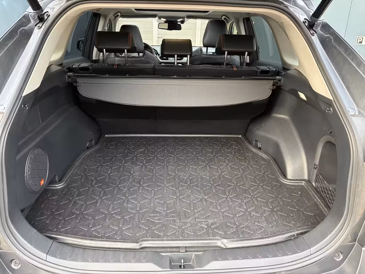 Toyota RAV4 2.5 Hybrid AWD 222PK ADVENTURE PANORAMADAK JBL