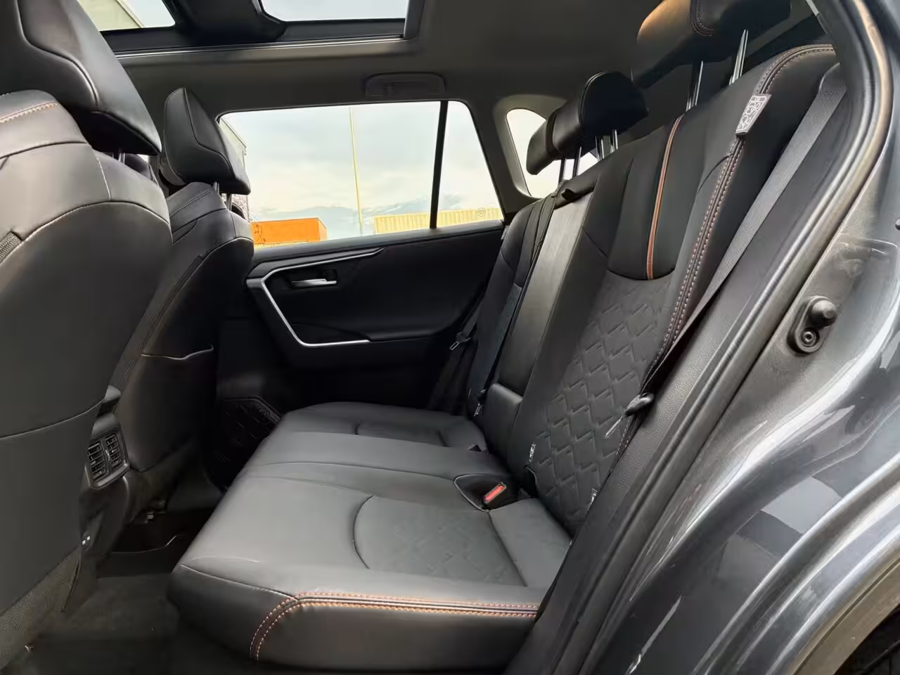Toyota RAV4 2.5 Hybrid AWD 222PK ADVENTURE PANORAMADAK JBL