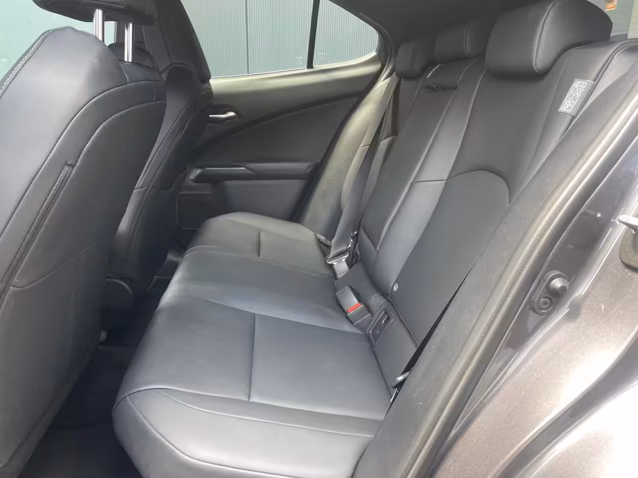 Lexus UX 250h F SPORT Design STOELVERWARMING LEDER
