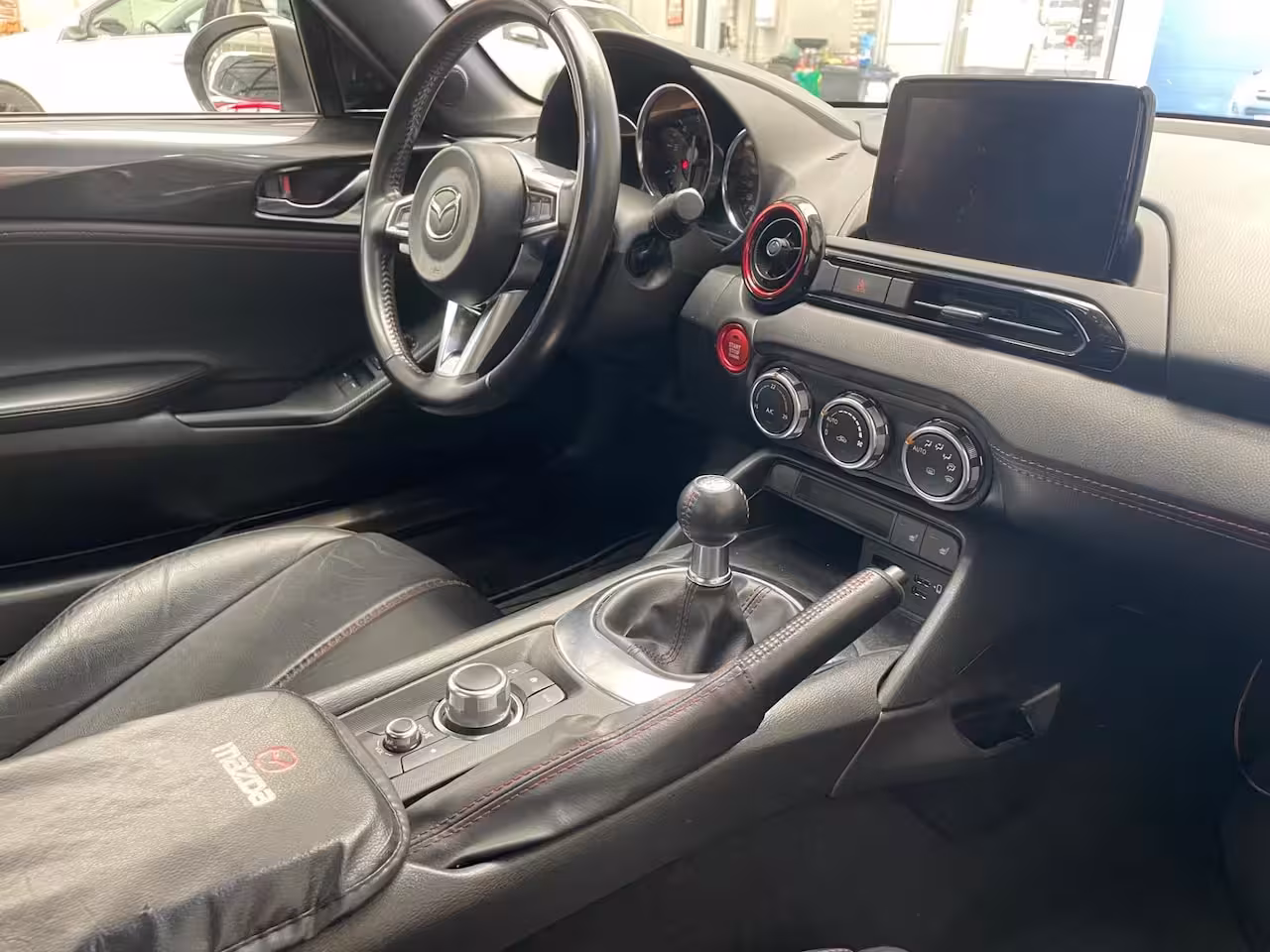 Mazda MX-5 2.0 SkyActiv-G 184PK UNIEK