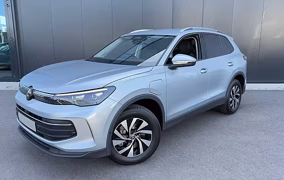 Volkswagen Tiguan Life Edition - eHybrid | Achterklep elektrisch bedienbaar incl. Easy Open & Close | Achter