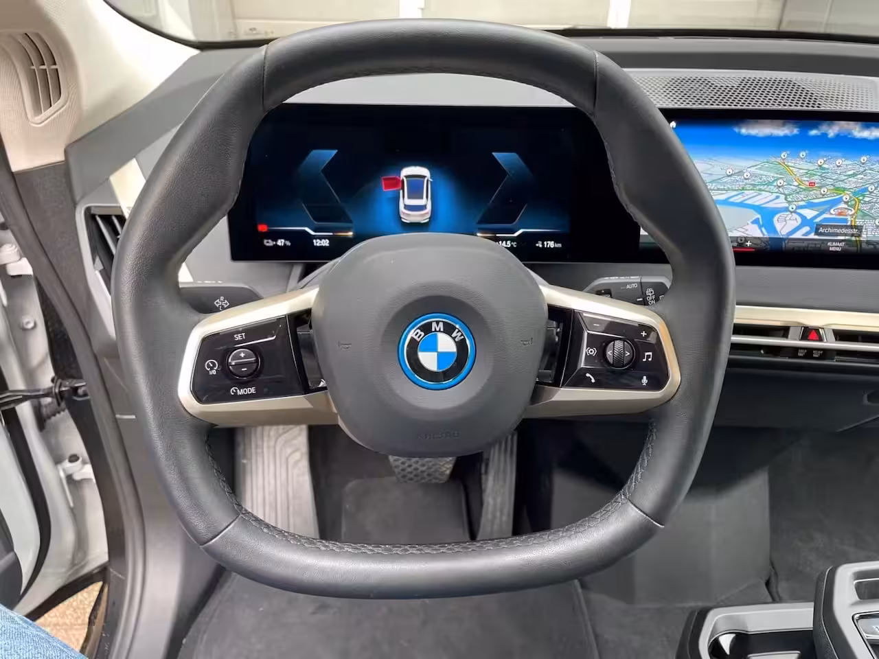 BMW iX XDrive40 High Executive SPORTPAKKET