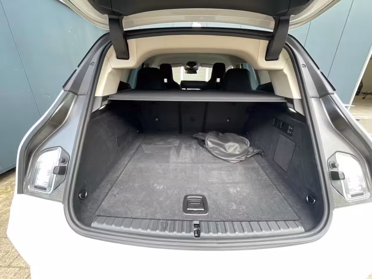 BMW iX XDrive40 High Executive SPORTPAKKET