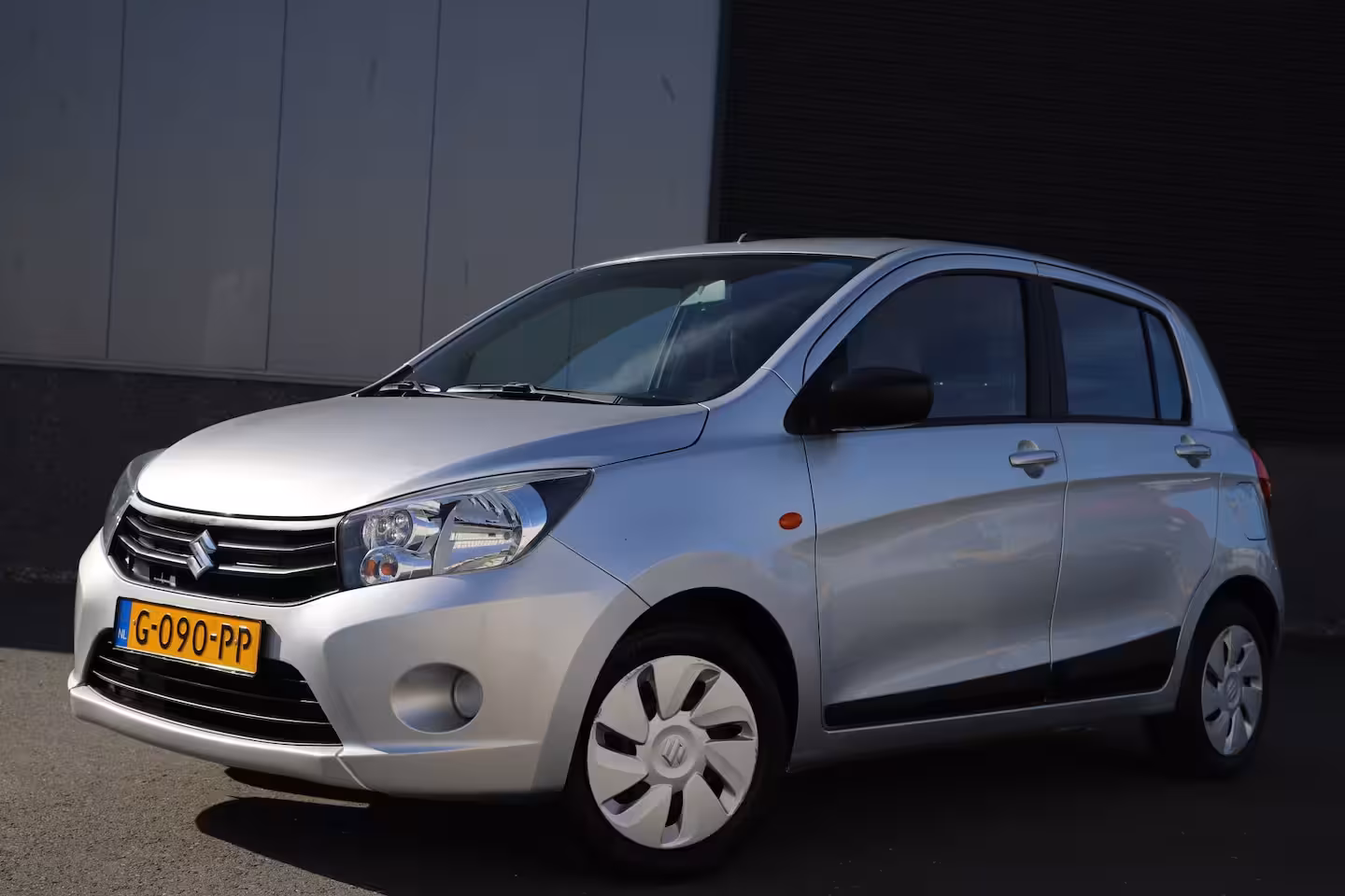 Suzuki Celerio 1.0 Comfort 5drs Airco/Zuinig & €24 per mnd./Parkeersensoren