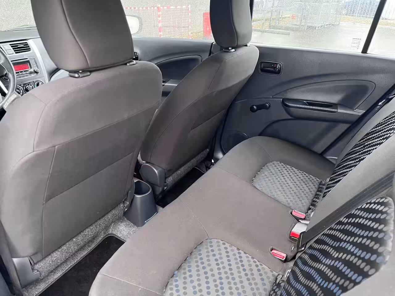 Suzuki Celerio 1.0 Comfort 5drs Airco/Zuinig & €24 per mnd./Parkeersensoren