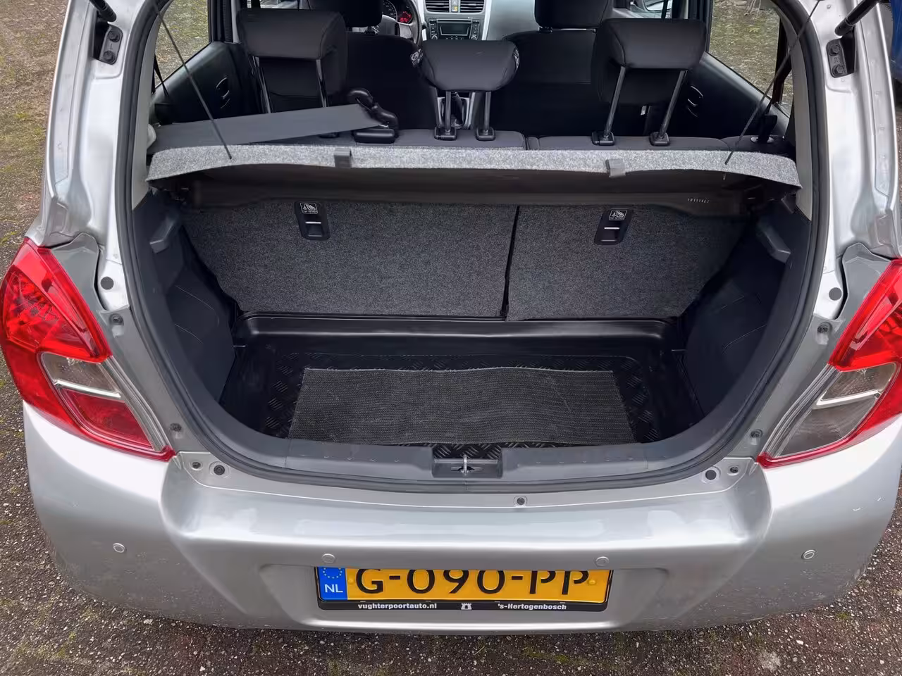 Suzuki Celerio 1.0 Comfort 5drs Airco/Zuinig & €24 per mnd./Parkeersensoren