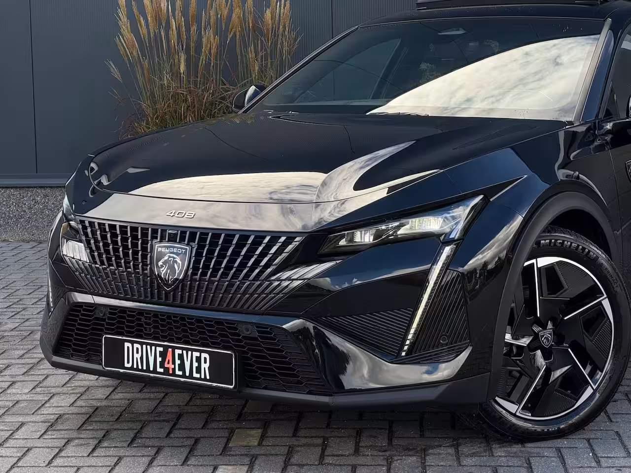 Peugeot 408 1.2 Hybrid GT | Pano | NAVI | 360 Camera| Memory | Leder