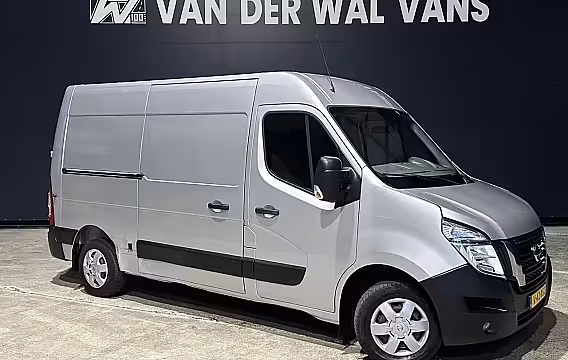 Nissan NV400 2.3 dCi 136pk L2H2 Airco | Camera | Cruisecontrol | Trekhaak | Parkeersensoren Bijrijdersb