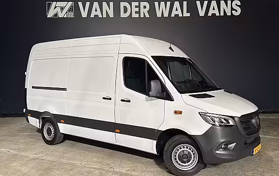 Mercedes-Benz Sprinter 317 CDI 170pk 9G-Tronic Automaat L2H2 Euro6 Airco | Camera | Navigatie | LED | Chauffeurss