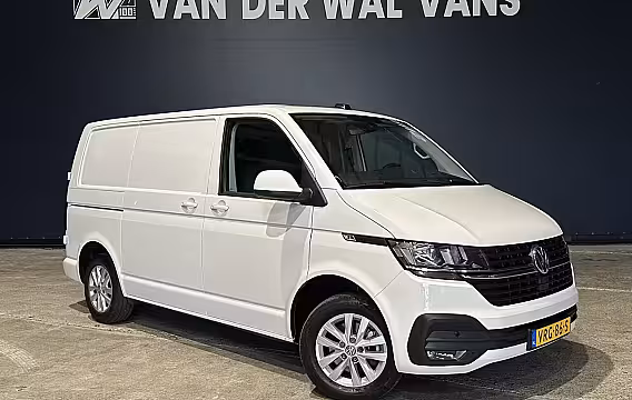 Volkswagen Transporter 2.0 TDI L1H1 Euro6 Airco | Navigatie | LM Velgen | Cruisecontrol | Apple Carplay Parkeerse