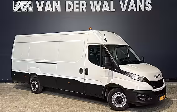 Iveco Daily 35S16 157pk Automaat 3500kg Trekhaak L3H2 Inrichting Euro6 Airco | Cruisecontrol Bijrijder
