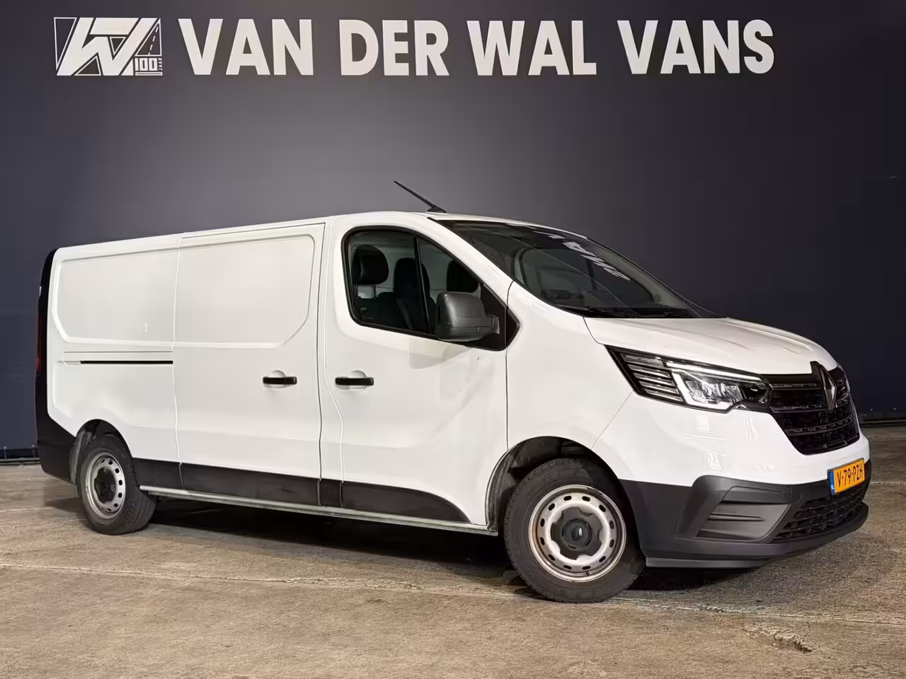 Renault Trafic 2.0 dCi 131pk L2H1 Euro6 Airco | 2x zijdeur | LED | Multimedia | Cruisecontrol Parkeersens