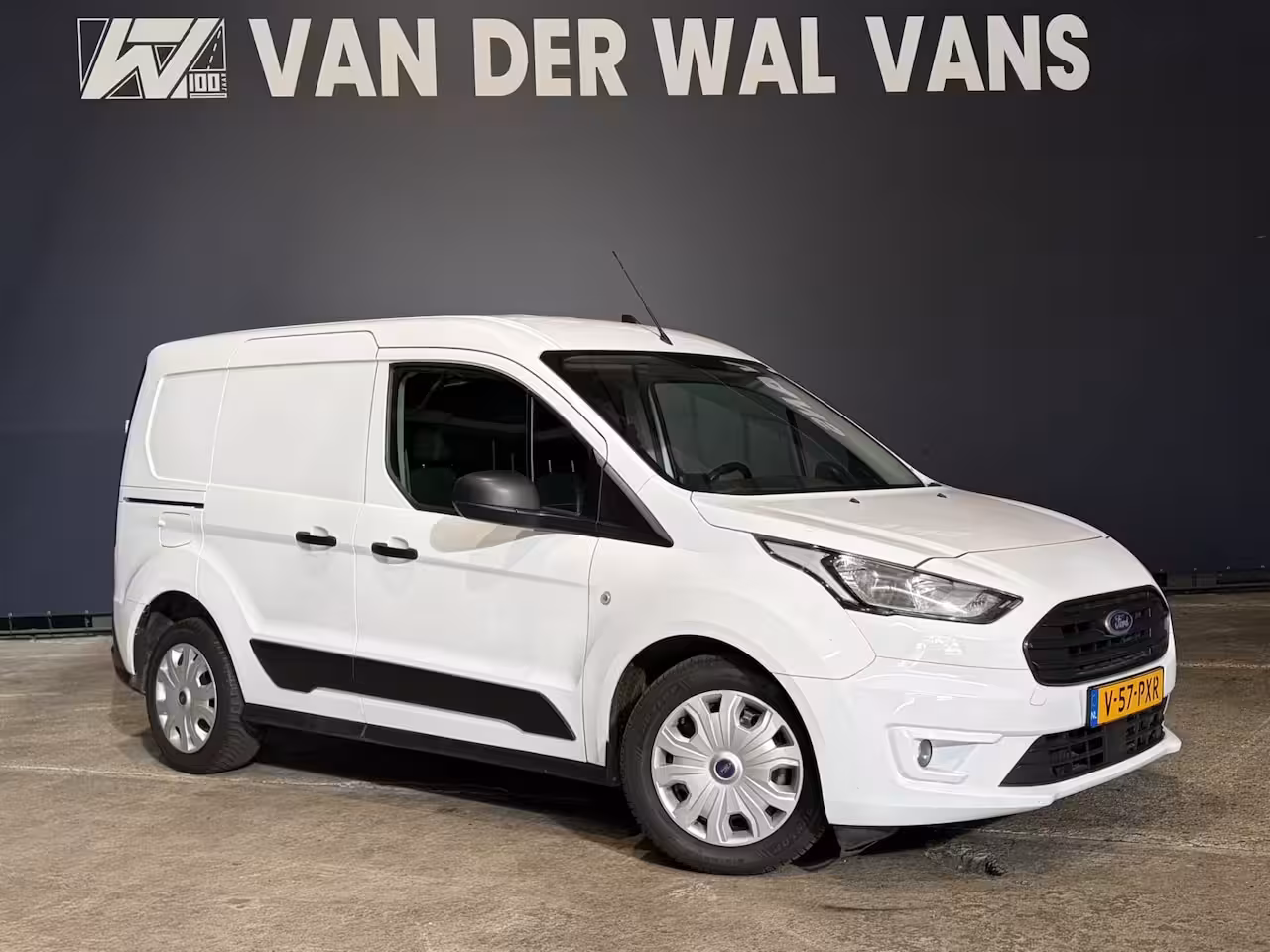 Ford Transit Connect 1.5 EcoBlue 100pk Automaat L1H1 Euro6 Airco | Navigatie | Camera | Cruisecontrol Verwarmde