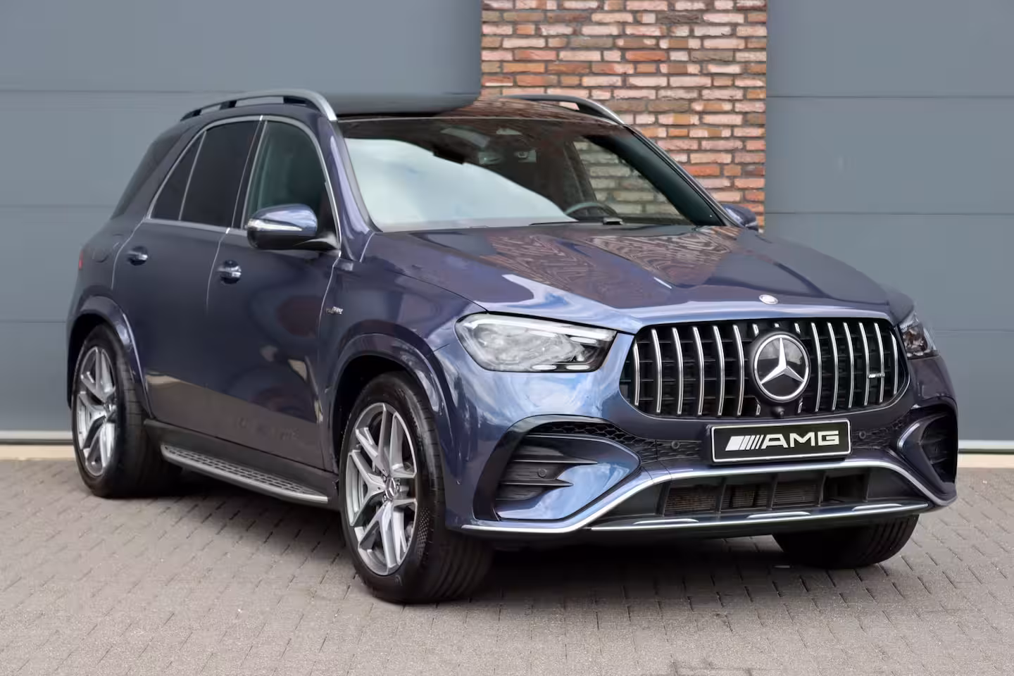 Mercedes-Benz AMG GLE 53 Hybrid 4MATIC+ | Luchtvering | Comfortpakket+ Achter | MBUX Tablet | Panoramadak | Trek