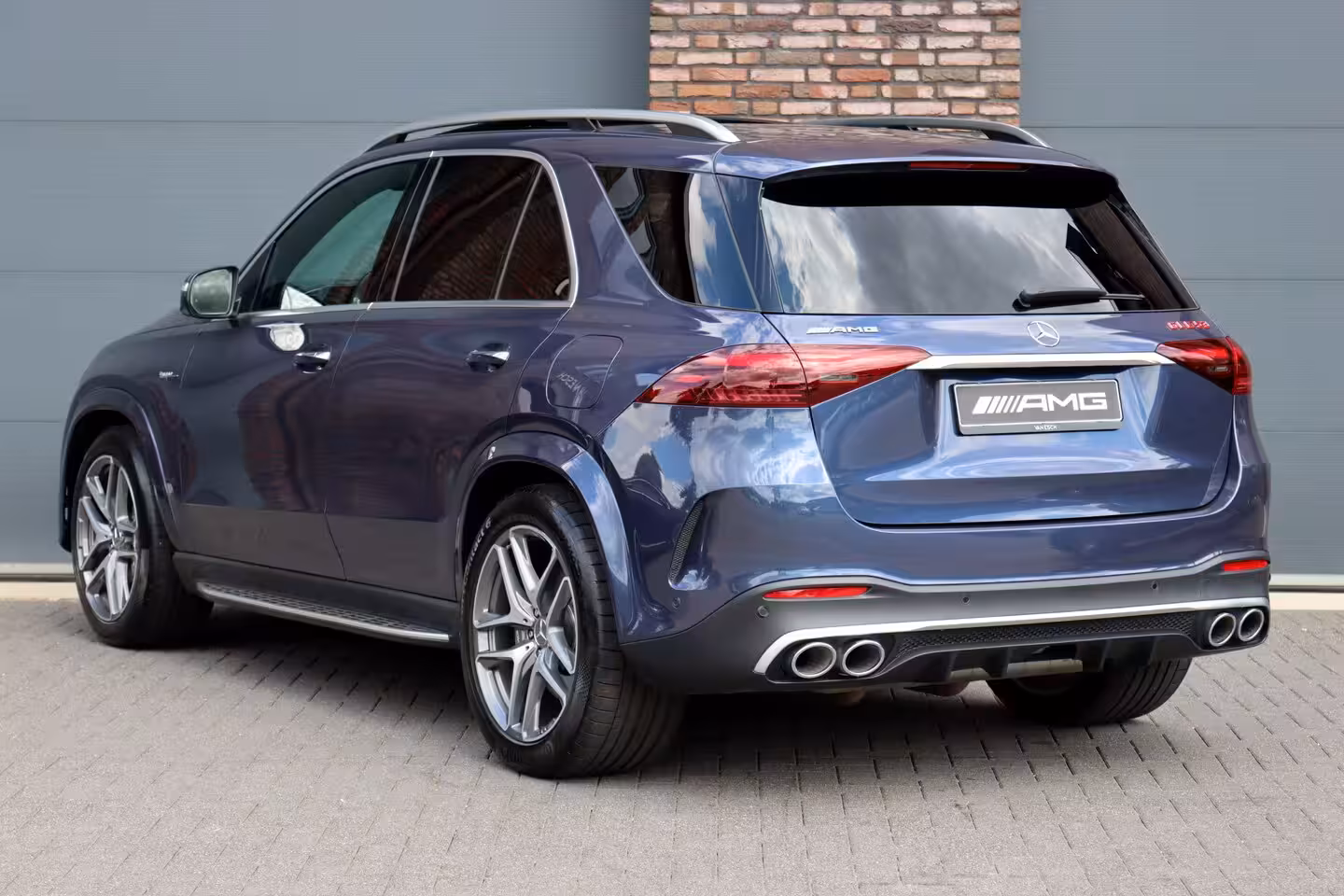 Mercedes-Benz AMG GLE 53 Hybrid 4MATIC+ | Luchtvering | Comfortpakket+ Achter | MBUX Tablet | Panoramadak | Trek