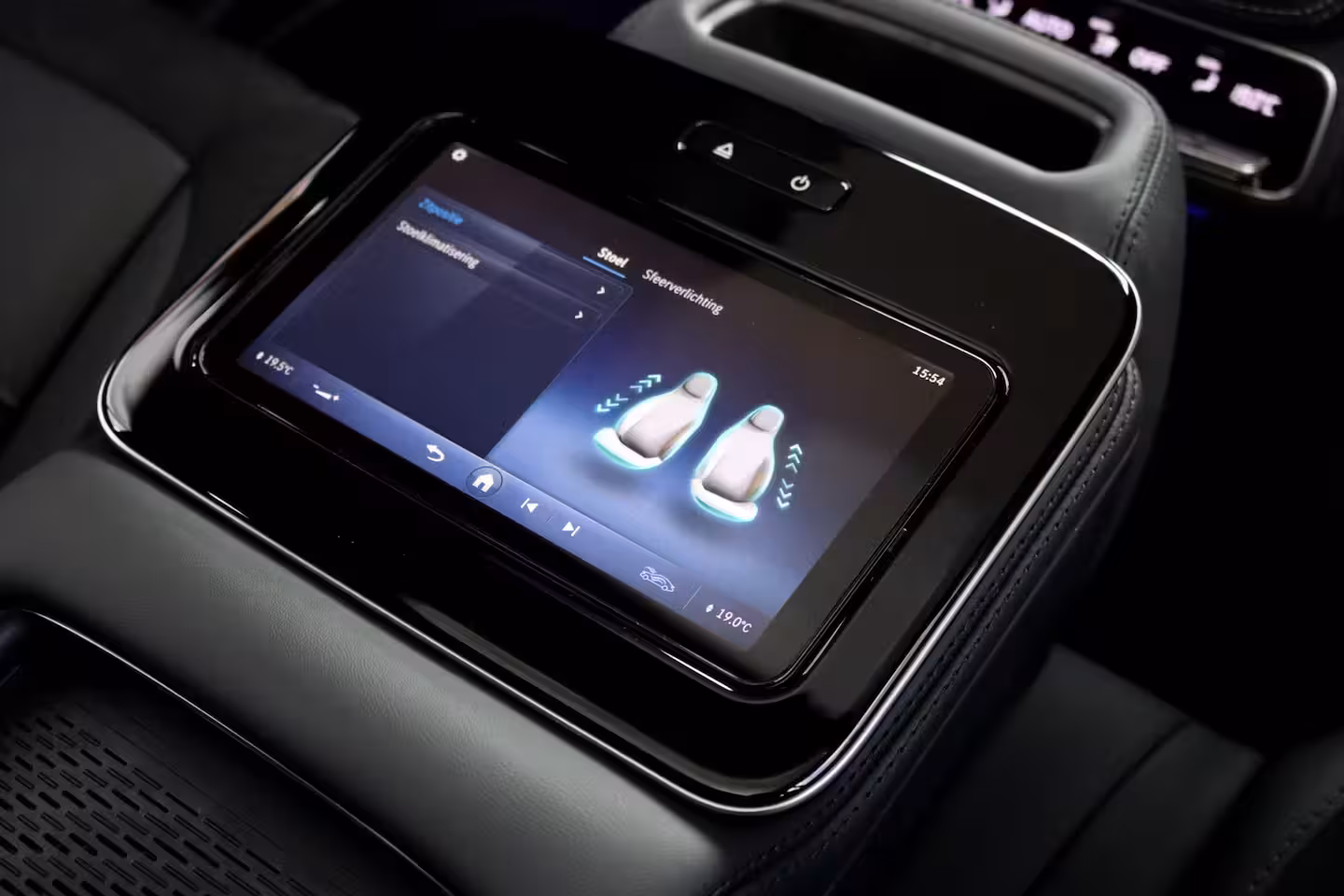 Mercedes-Benz AMG GLE 53 Hybrid 4MATIC+ | Luchtvering | Comfortpakket+ Achter | MBUX Tablet | Panoramadak | Trek