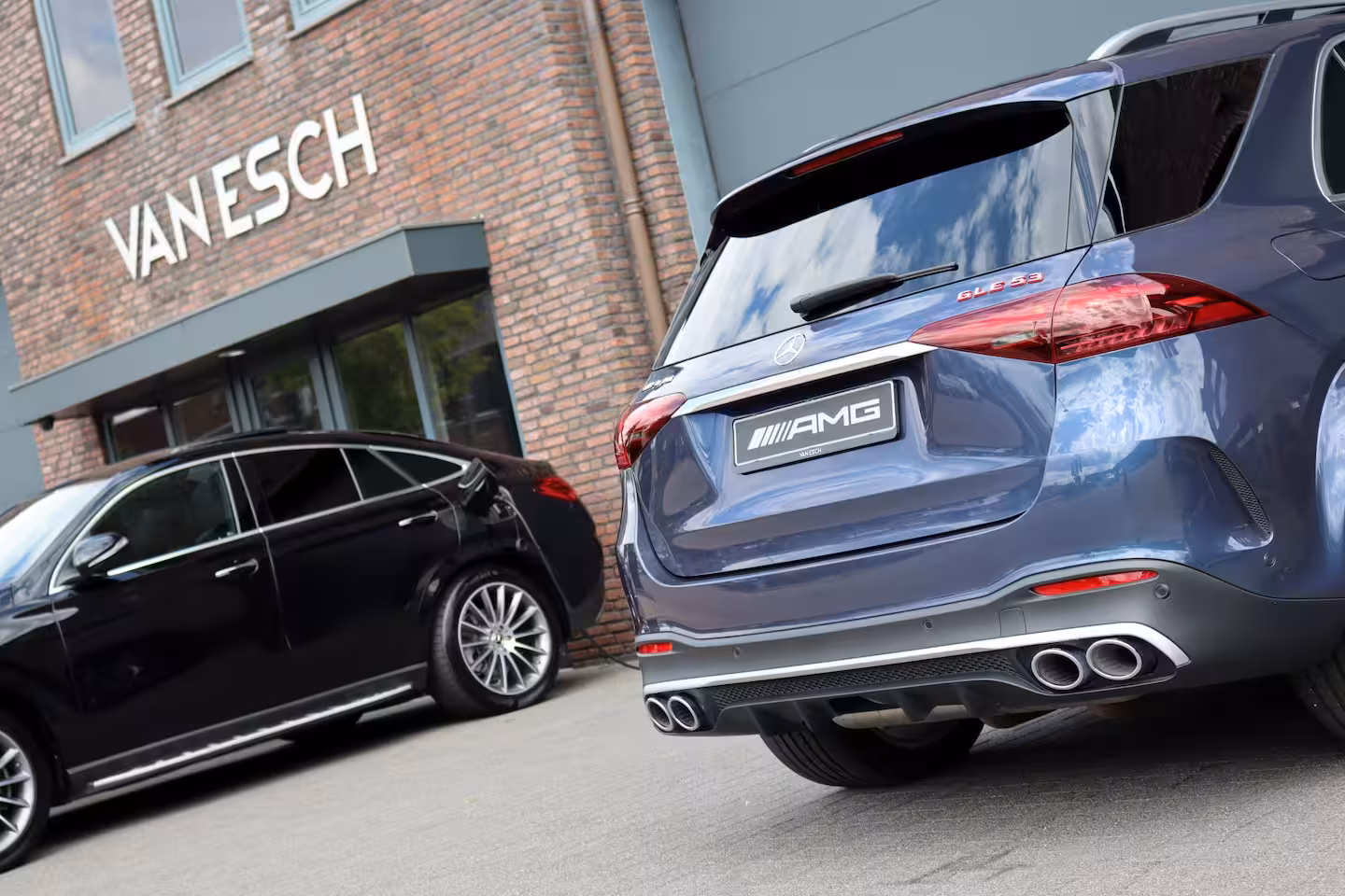 Mercedes-Benz AMG GLE 53 Hybrid 4MATIC+ | Luchtvering | Comfortpakket+ Achter | MBUX Tablet | Panoramadak | Trek