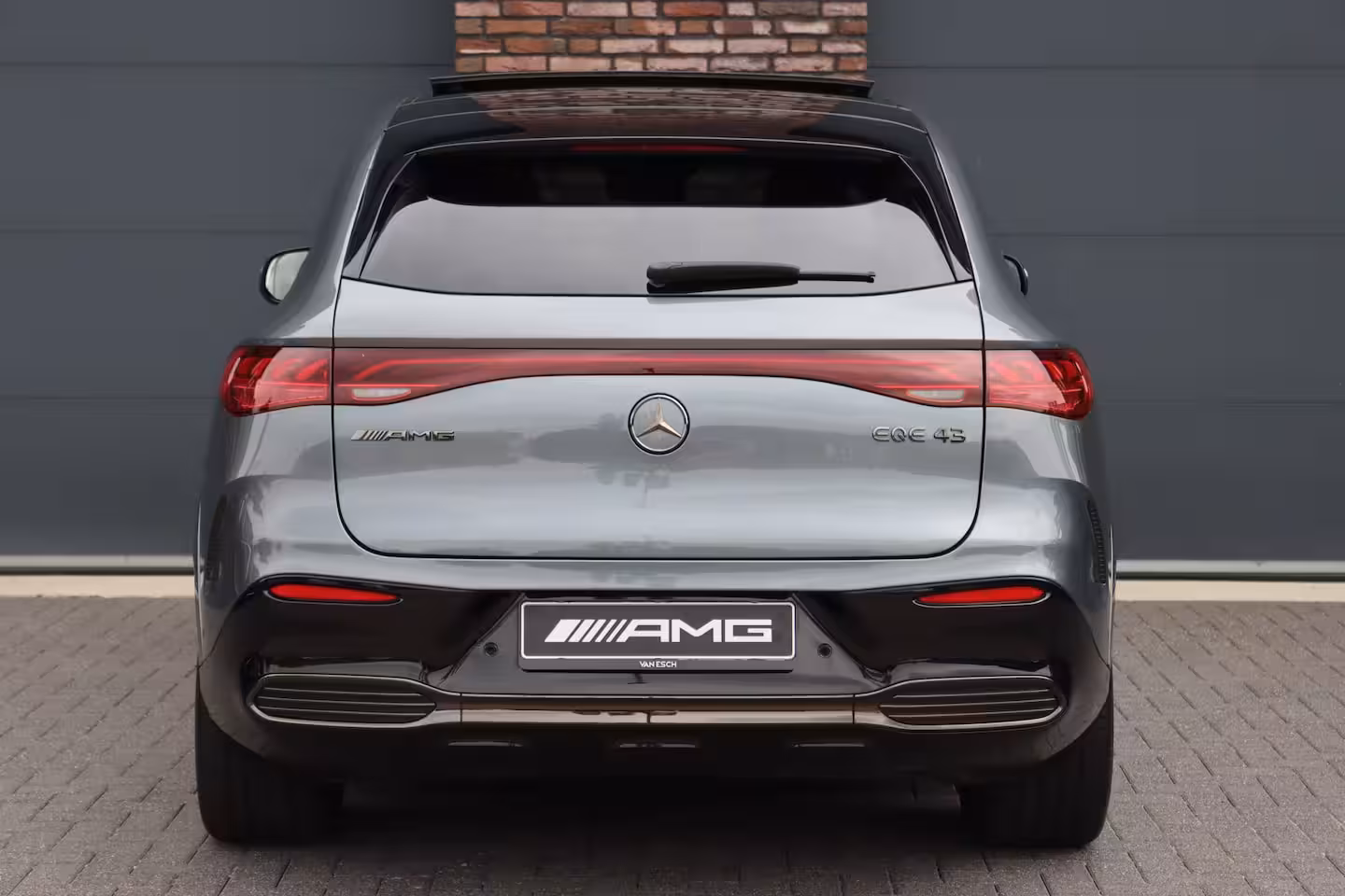 Mercedes-Benz EQE SUV AMG 43 4MATIC Premium+ 91 kWh | Luchtvering | Hyperscreen | Achterasbesturing | Distronic+
