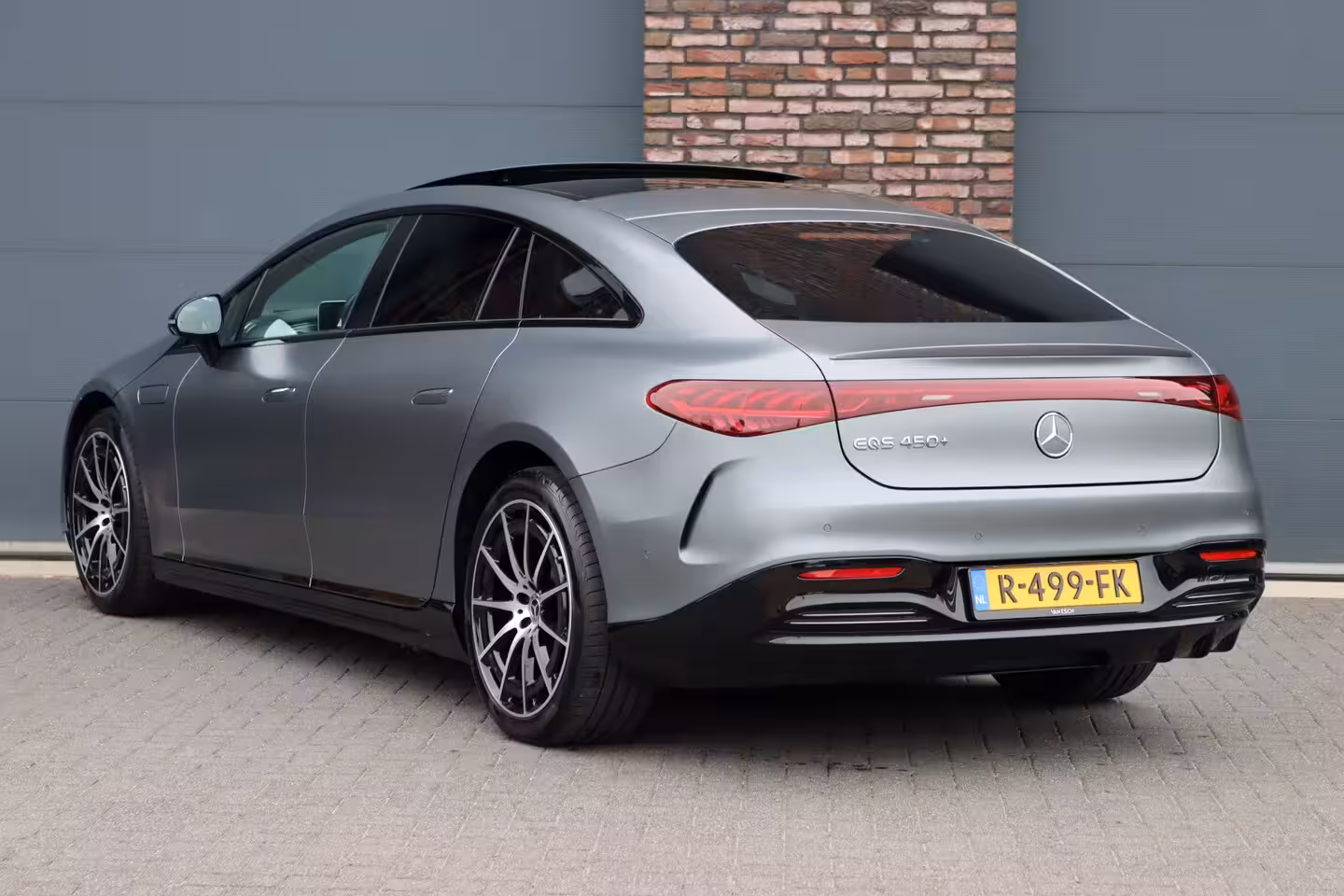 Mercedes-Benz EQS 450+ AMG Line Premium 108 kWh | Luchtvering | Achterasbesturing | Distronic+ | Trekhaak |