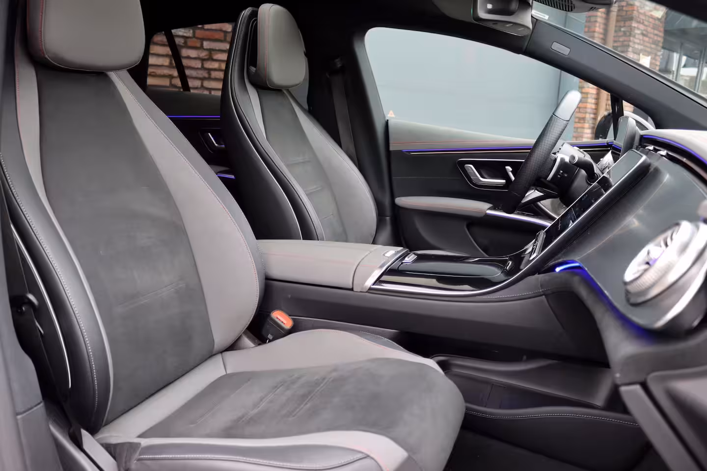 Mercedes-Benz EQS 450+ AMG Line Premium 108 kWh | Luchtvering | Achterasbesturing | Distronic+ | Trekhaak |