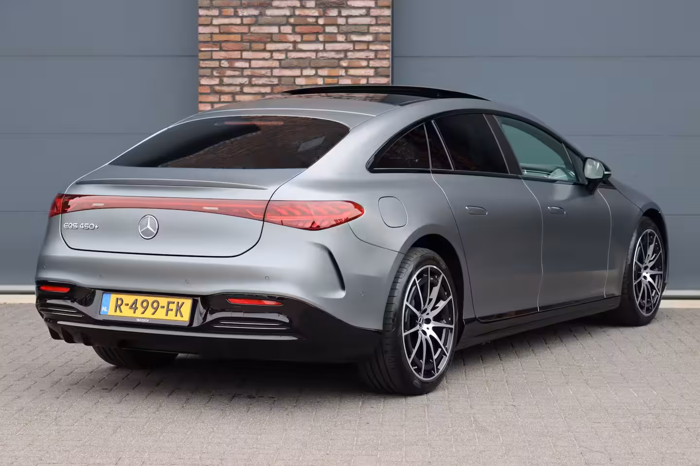 Mercedes-Benz EQS 450+ AMG Line Premium 108 kWh | Luchtvering | Achterasbesturing | Distronic+ | Trekhaak |