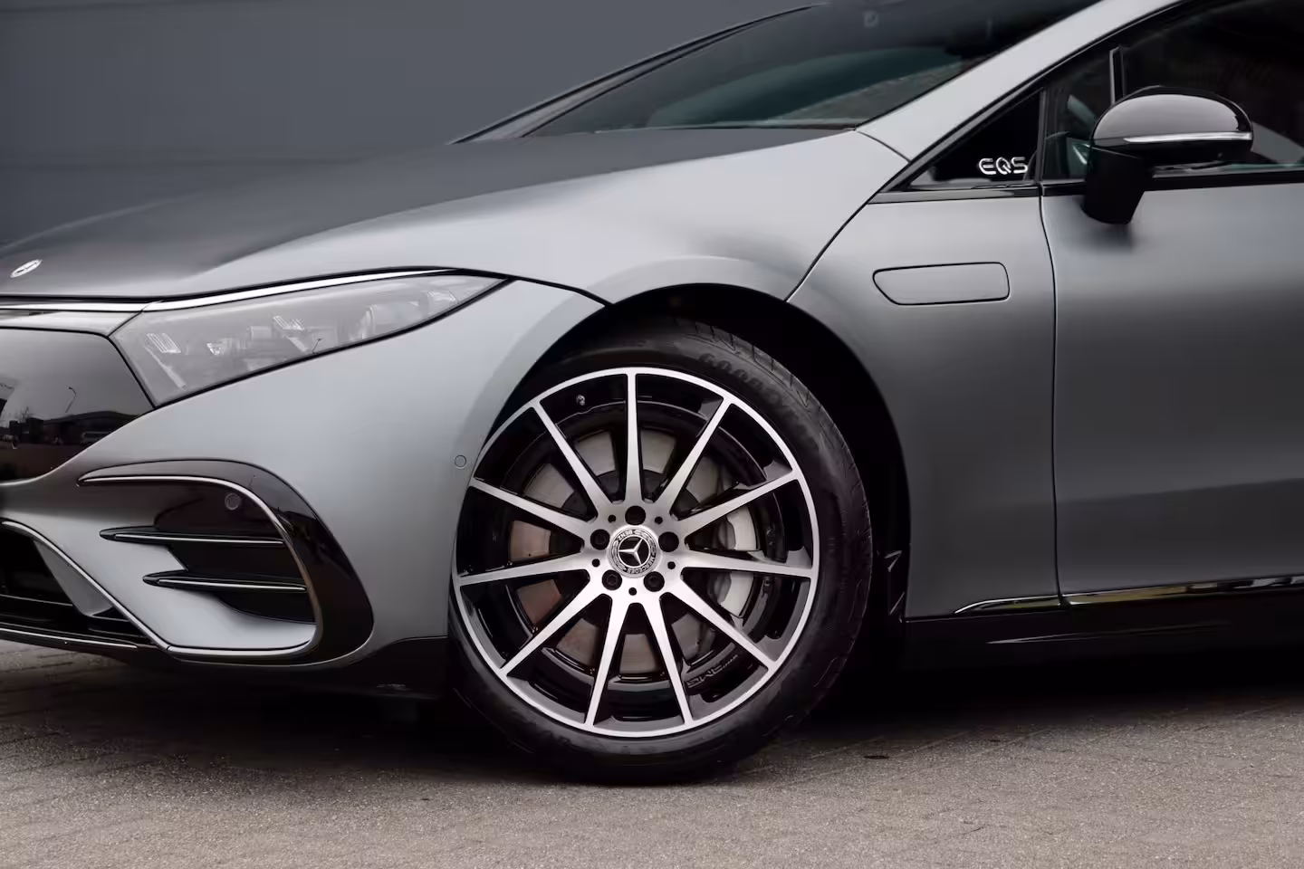 Mercedes-Benz EQS 450+ AMG Line Premium 108 kWh | Luchtvering | Achterasbesturing | Distronic+ | Trekhaak |