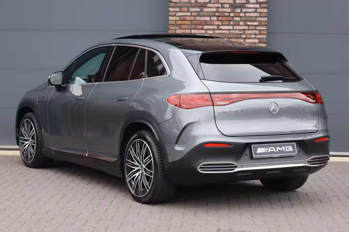 Mercedes-Benz EQE SUV 350+ AMG Line 96 kWh | Distronic+ | Panoramadak | Burmester | Leder | Surround Camera | Au