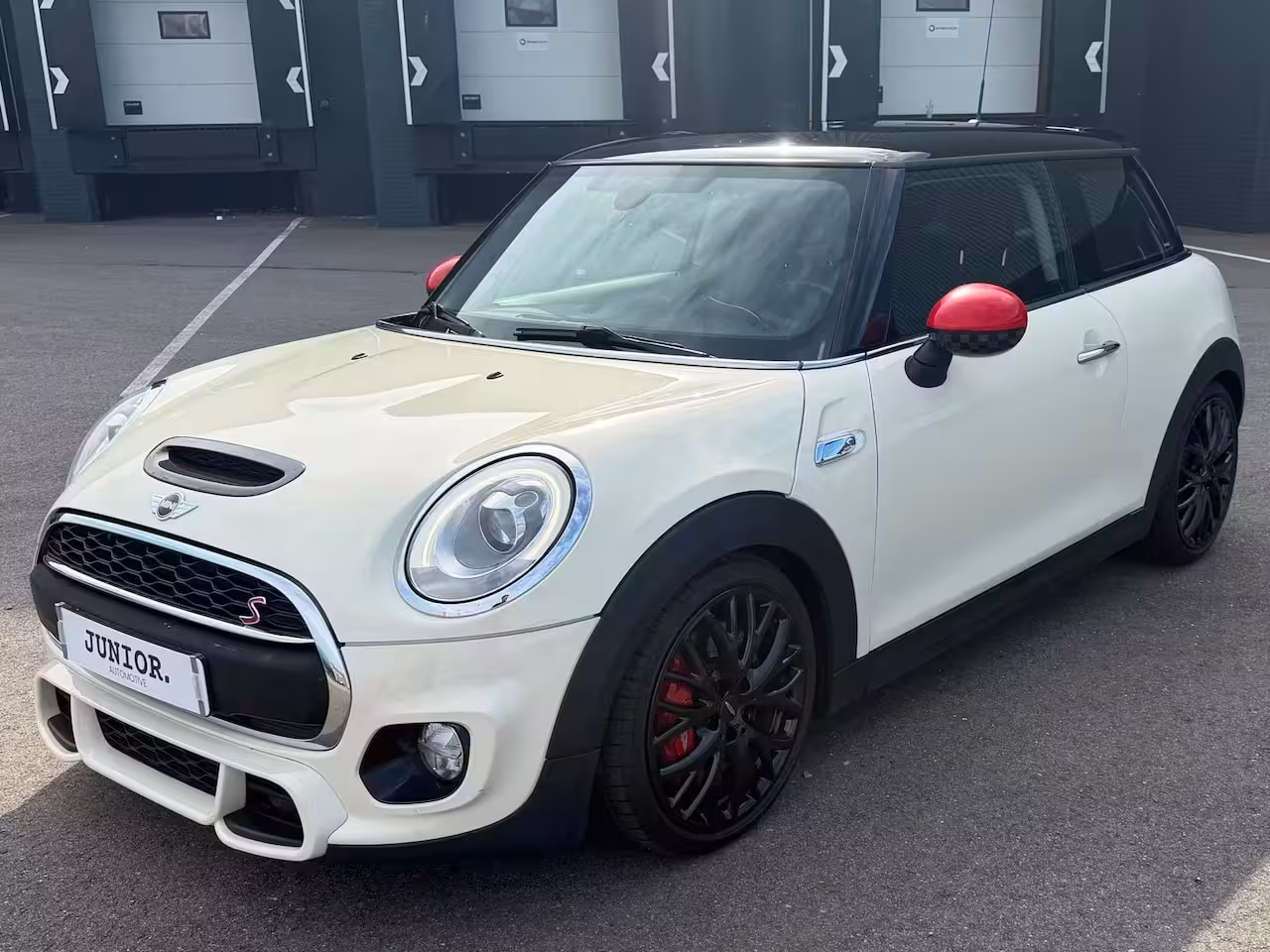 Mini 3-Deurs 2.0 Cooper S Pepper JCW/240PK/REMUS/CRUISE/CLIMA/NAVI