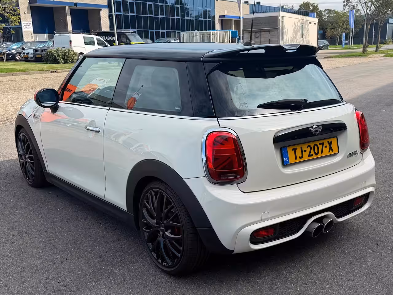 Mini 3-Deurs 2.0 Cooper S Pepper JCW/240PK/REMUS/CRUISE/CLIMA/NAVI