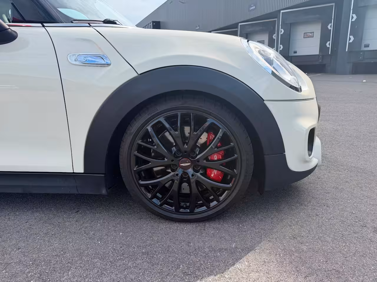 Mini 3-Deurs 2.0 Cooper S Pepper JCW/240PK/REMUS/CRUISE/CLIMA/NAVI