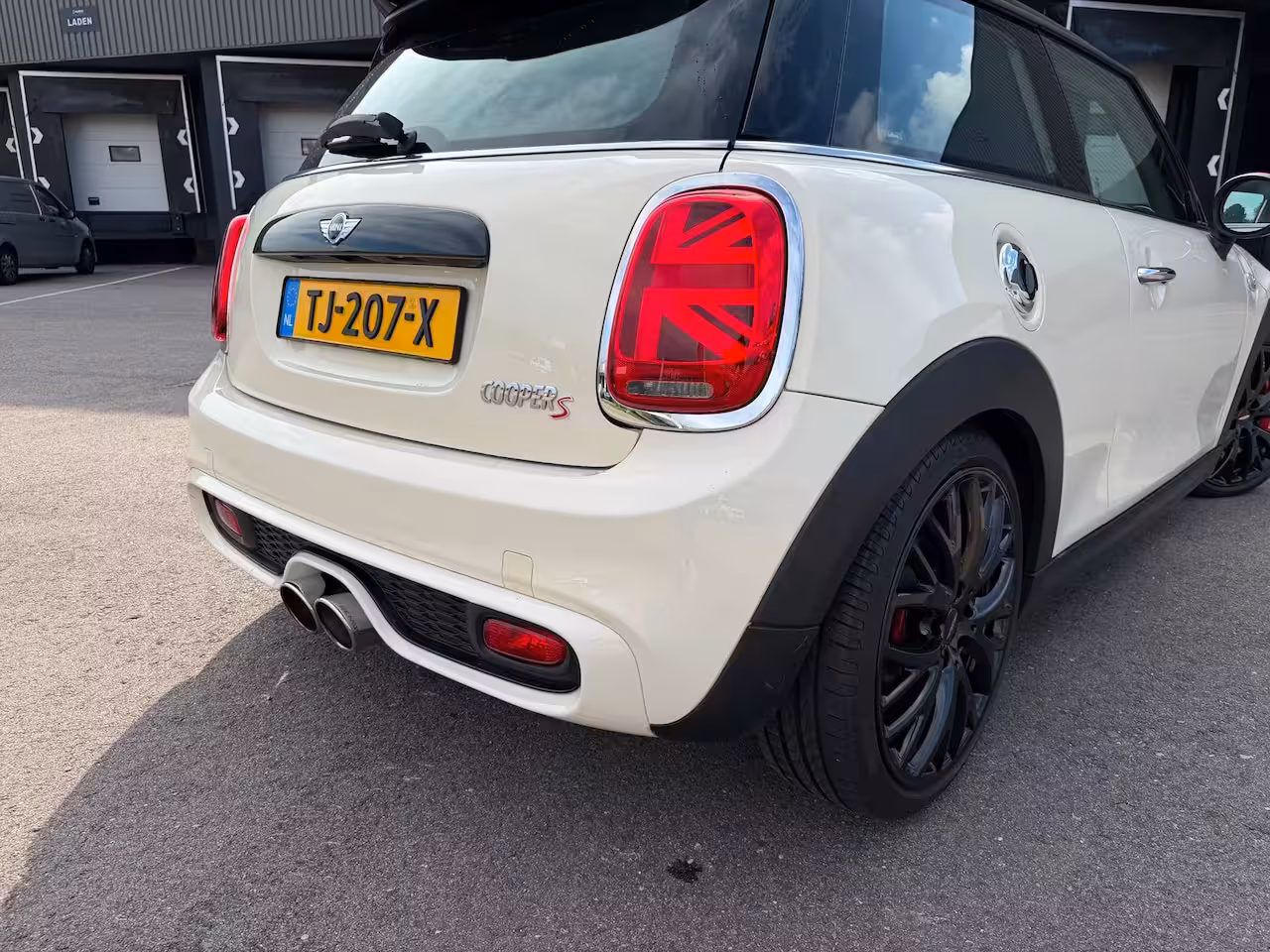 Mini 3-Deurs 2.0 Cooper S Pepper JCW/240PK/REMUS/CRUISE/CLIMA/NAVI