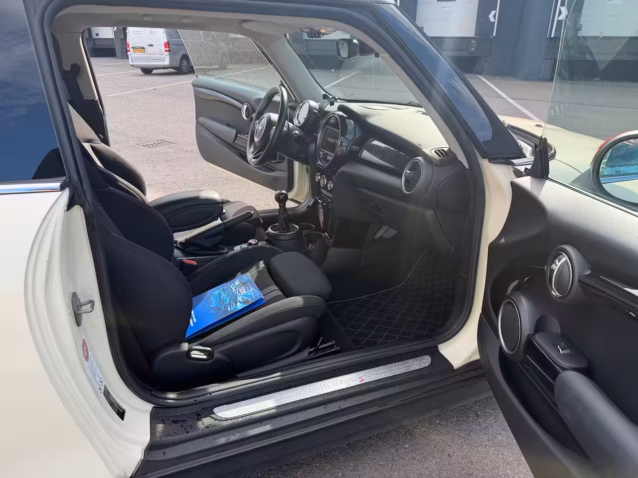 Mini 3-Deurs 2.0 Cooper S Pepper JCW/240PK/REMUS/CRUISE/CLIMA/NAVI