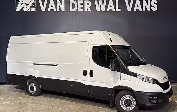 Iveco Daily 35S16 157pk L3H2 Euro6 Airco | 3500kg trekvermogen | Parkeersensoren Bijrijdersbank