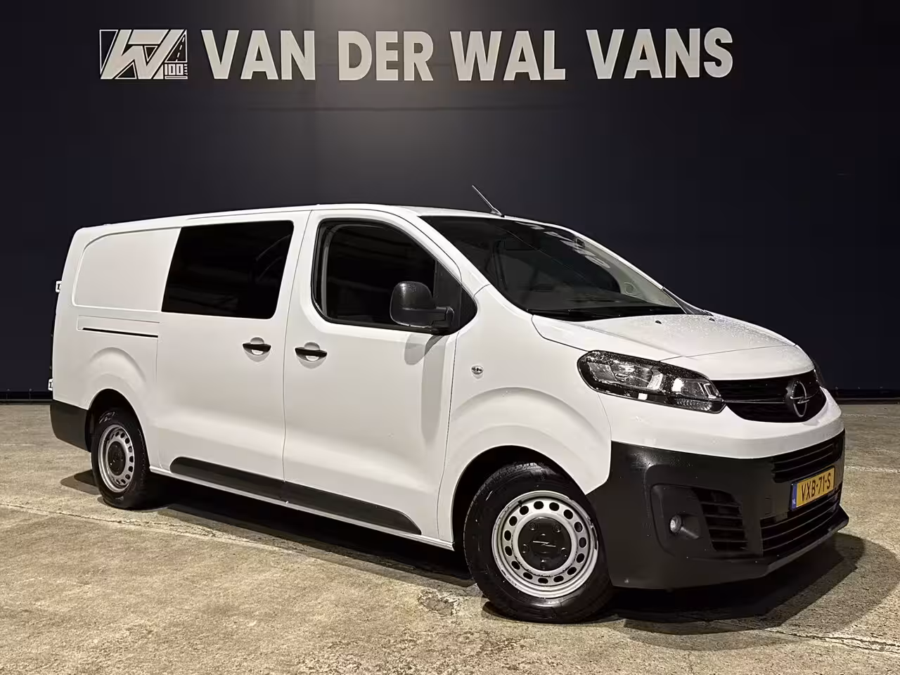 Opel Vivaro 2.0 CDTI 145pk L3H1 Dubbele Cabine Euro6 Airco | 6-Zits | Navigatie | 2500kg Trekhaak | Ap