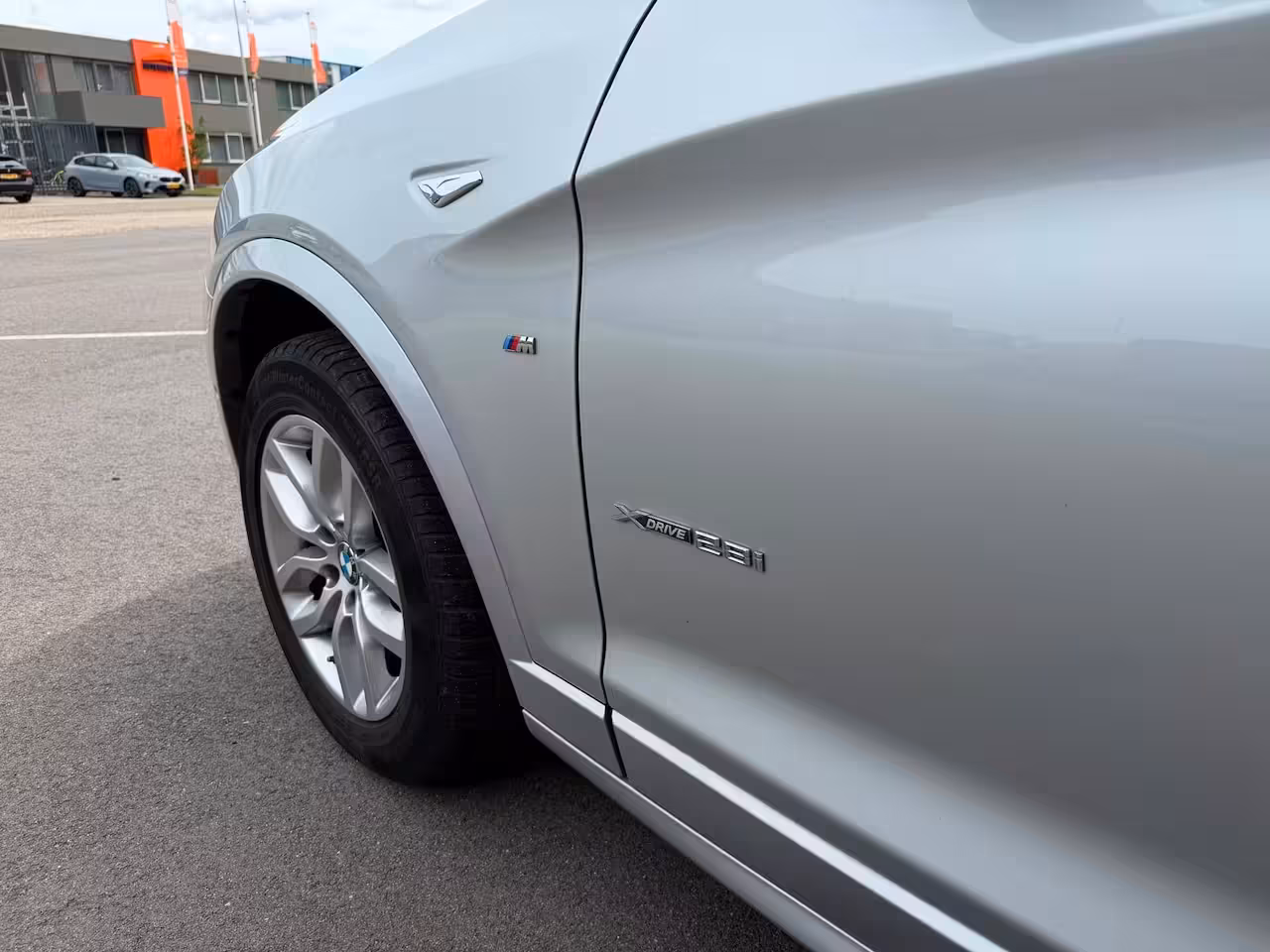 BMW X3 XDrive28i M-SPORT/DEALERONDERHOUDEN/HEAD-UP/LEDER/FACELIFT