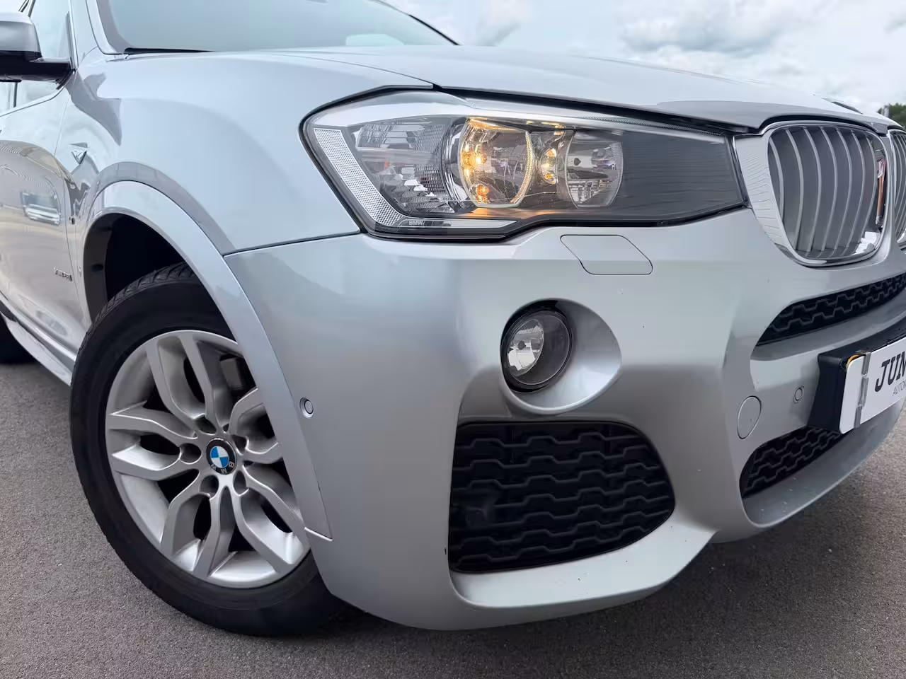 BMW X3 XDrive28i M-SPORT/DEALERONDERHOUDEN/HEAD-UP/LEDER/FACELIFT