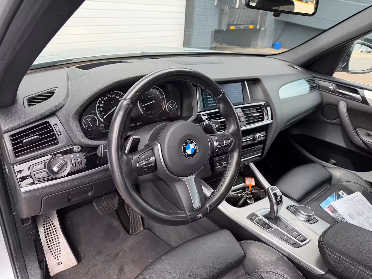 BMW X3 XDrive28i M-SPORT/DEALERONDERHOUDEN/HEAD-UP/LEDER/FACELIFT