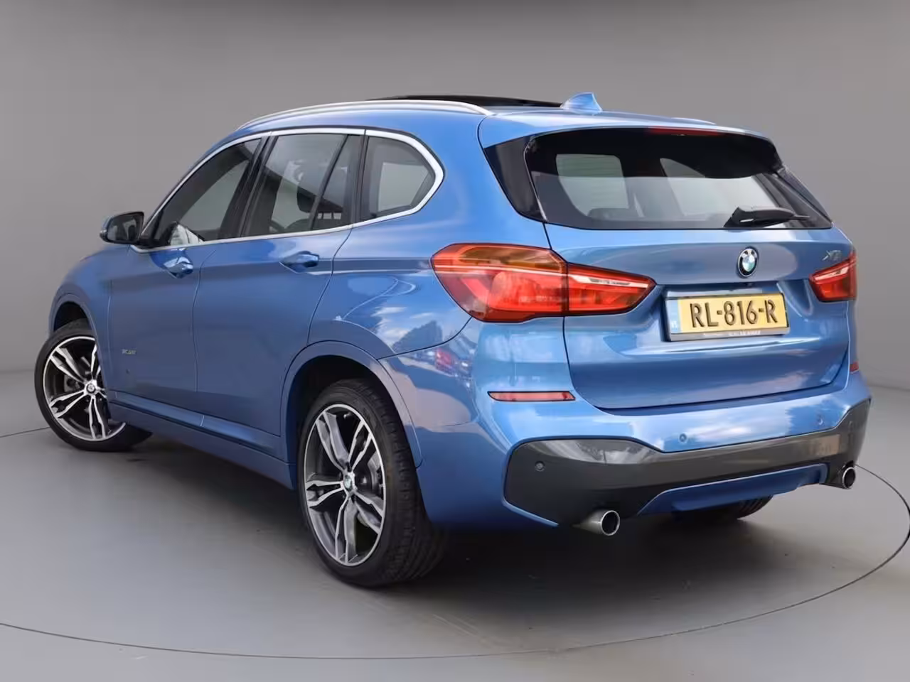 BMW X1 xDrive25i High Executive M-Sport | Dealer OH | Adapt. Cruise | Pano | Leder | PDC + Camera