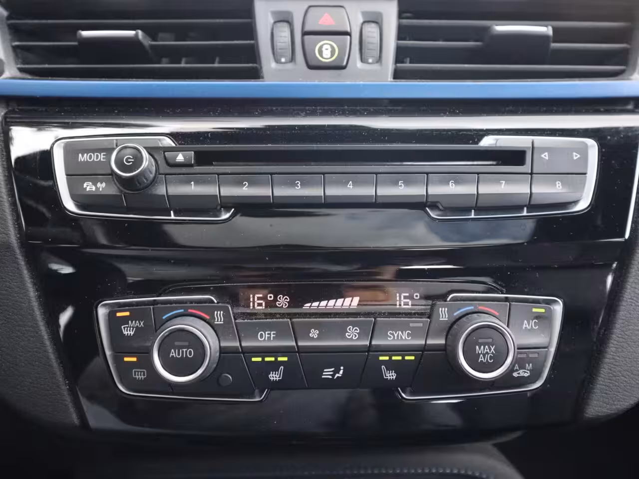 BMW X1 xDrive25i High Executive M-Sport | Dealer OH | Adapt. Cruise | Pano | Leder | PDC + Camera