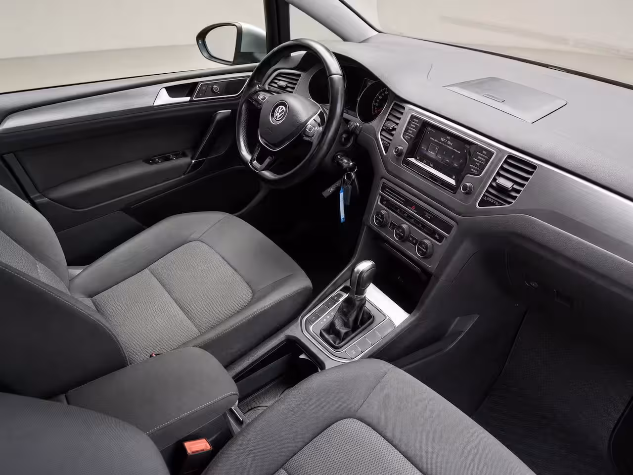 Volkswagen Golf Sportsvan 1.2 TSI Comfortline | Clima | Cruise | Multimedia/Navi | PDC | Trekhaak |