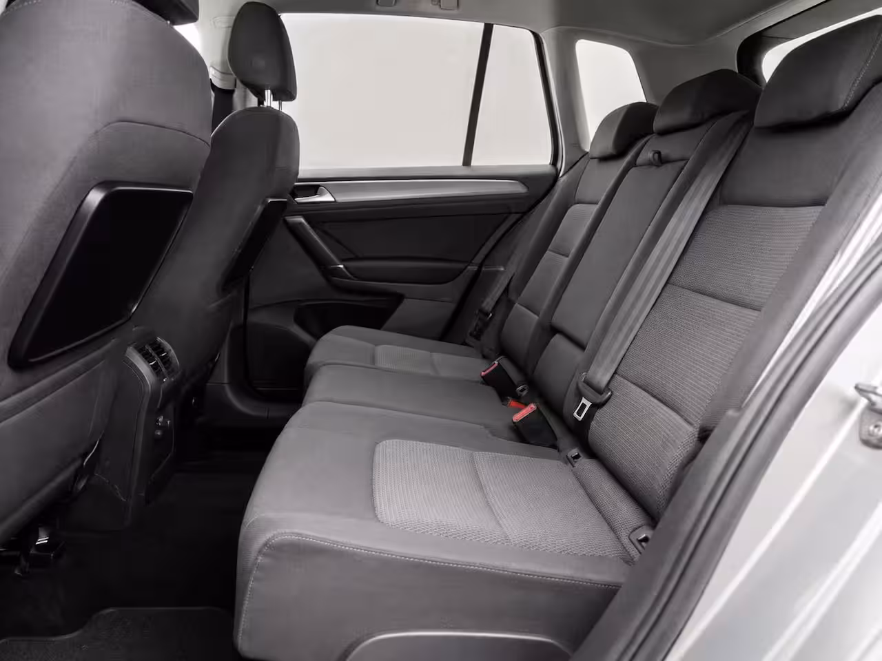 Volkswagen Golf Sportsvan 1.2 TSI Comfortline | Clima | Cruise | Multimedia/Navi | PDC | Trekhaak |